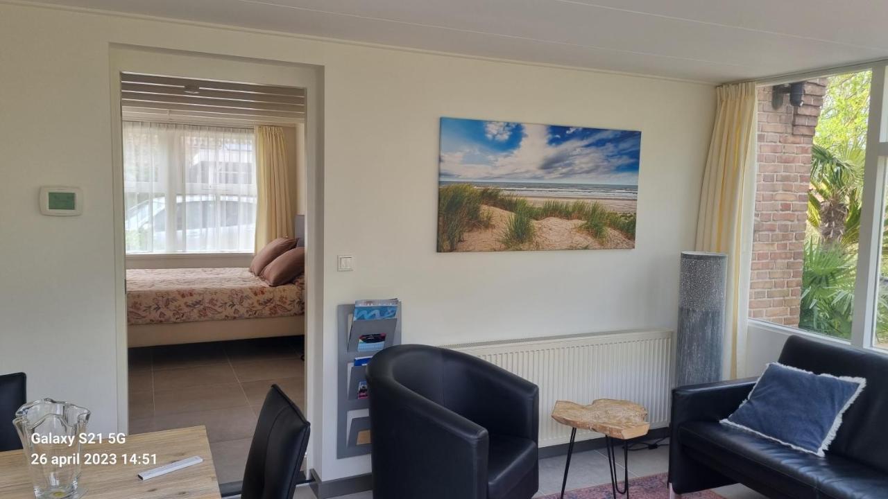Vakantiewoning "Aan Het Bosje" Zoutelande - Strand 200M ! Exterior foto
